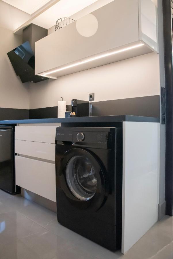 Luxury Premium Suite In Chalkida Bagian luar foto